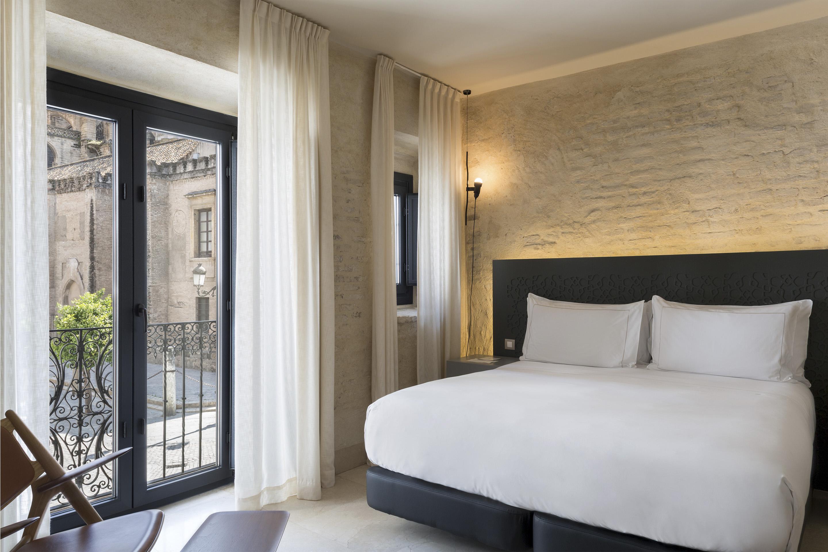 Eme Catedral Mercer Hotel Sevilla Kültér fotó Deluxe room